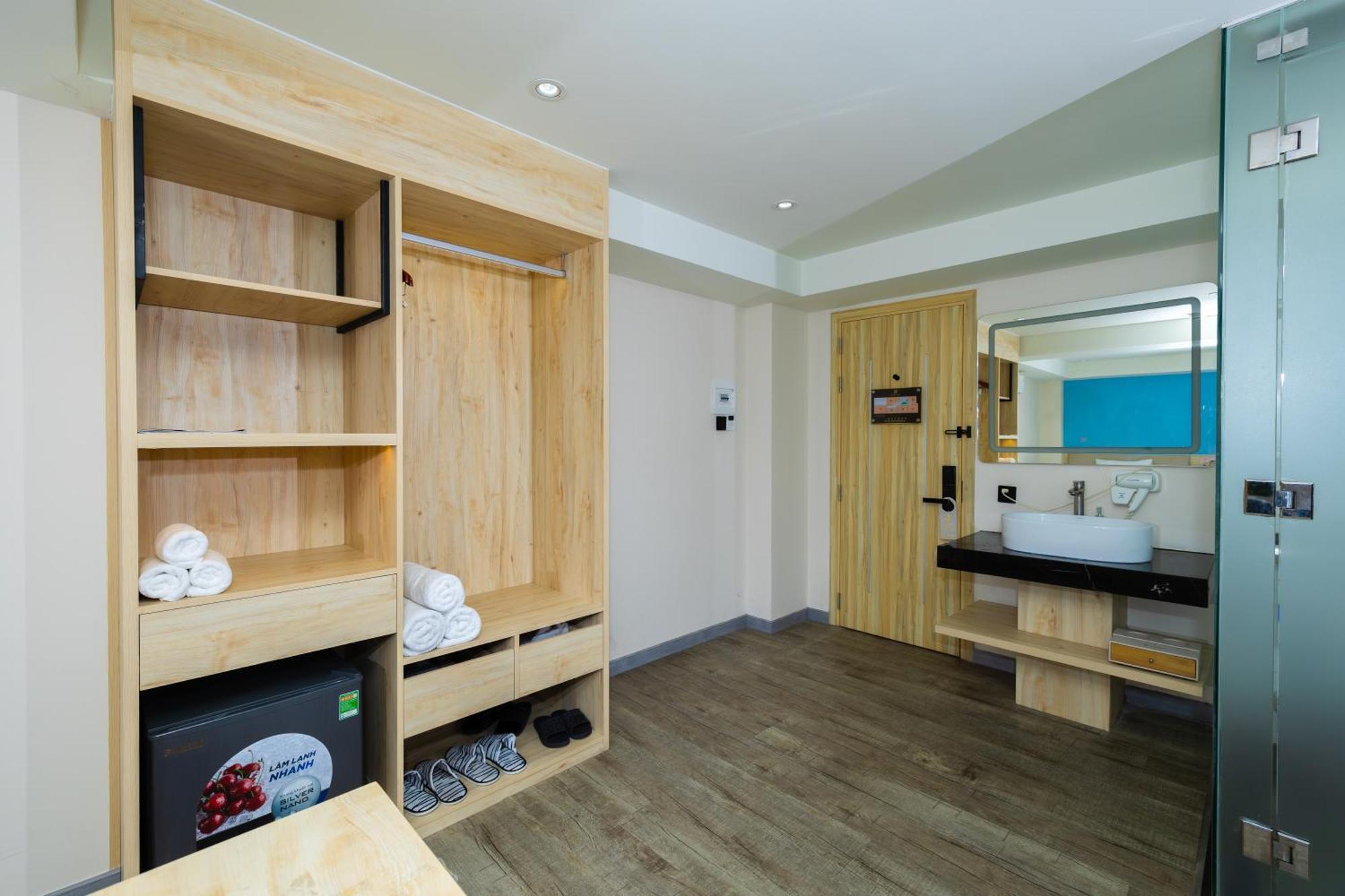 Hotel Khach San Phuoc Loc Tho 2 - 福禄寿 à Hô Chi Minh-Ville Extérieur photo